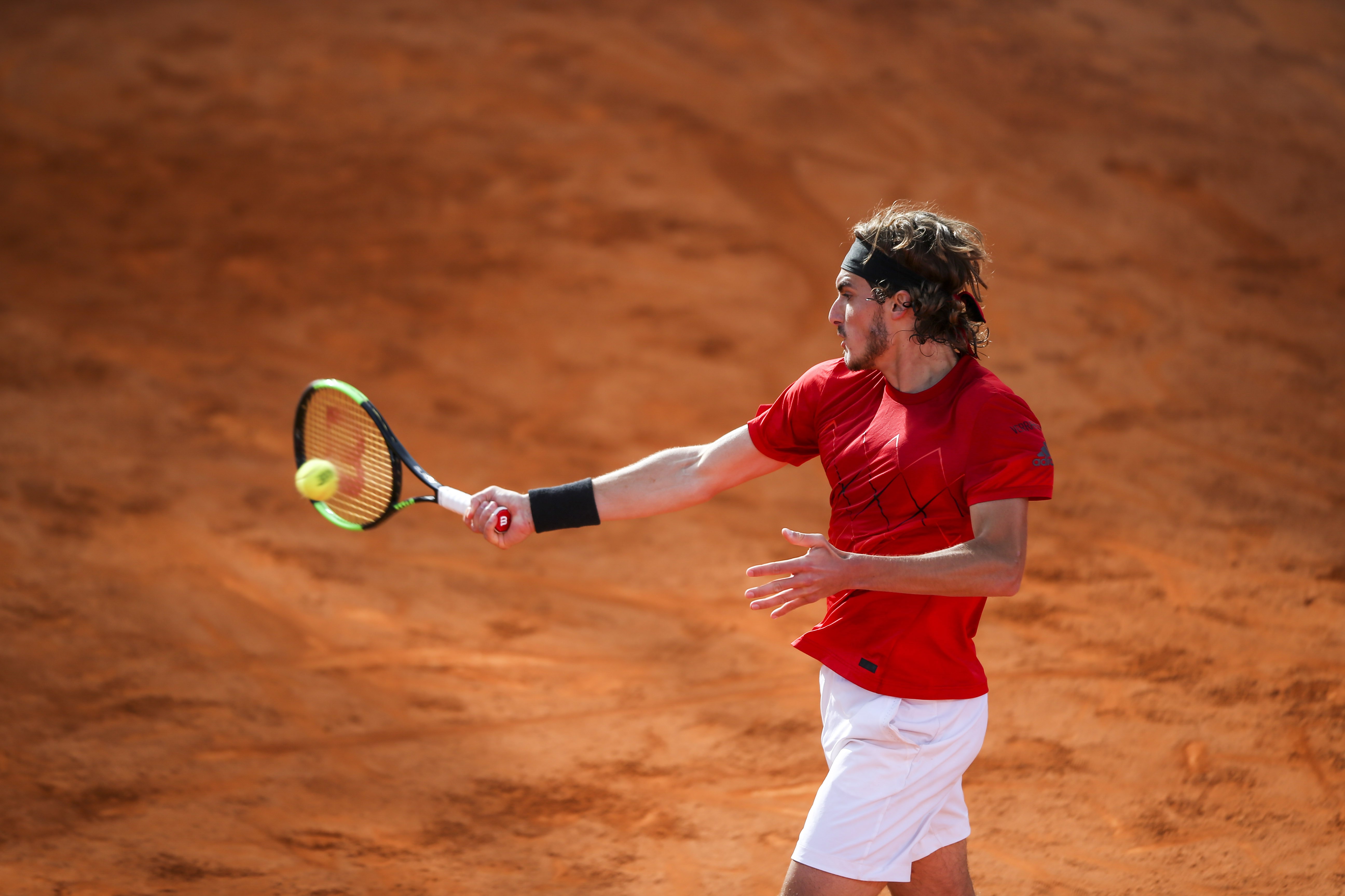 ATP总决赛绝杀年终总决赛，西西帕斯惊艳四座