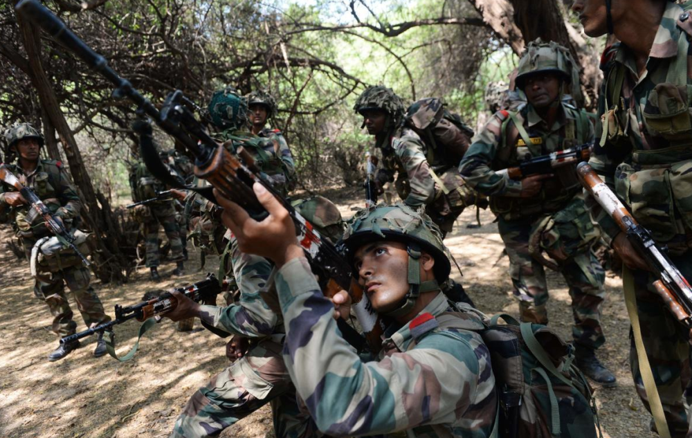 印度队完胜韩国队，李梓嘉扛起全队