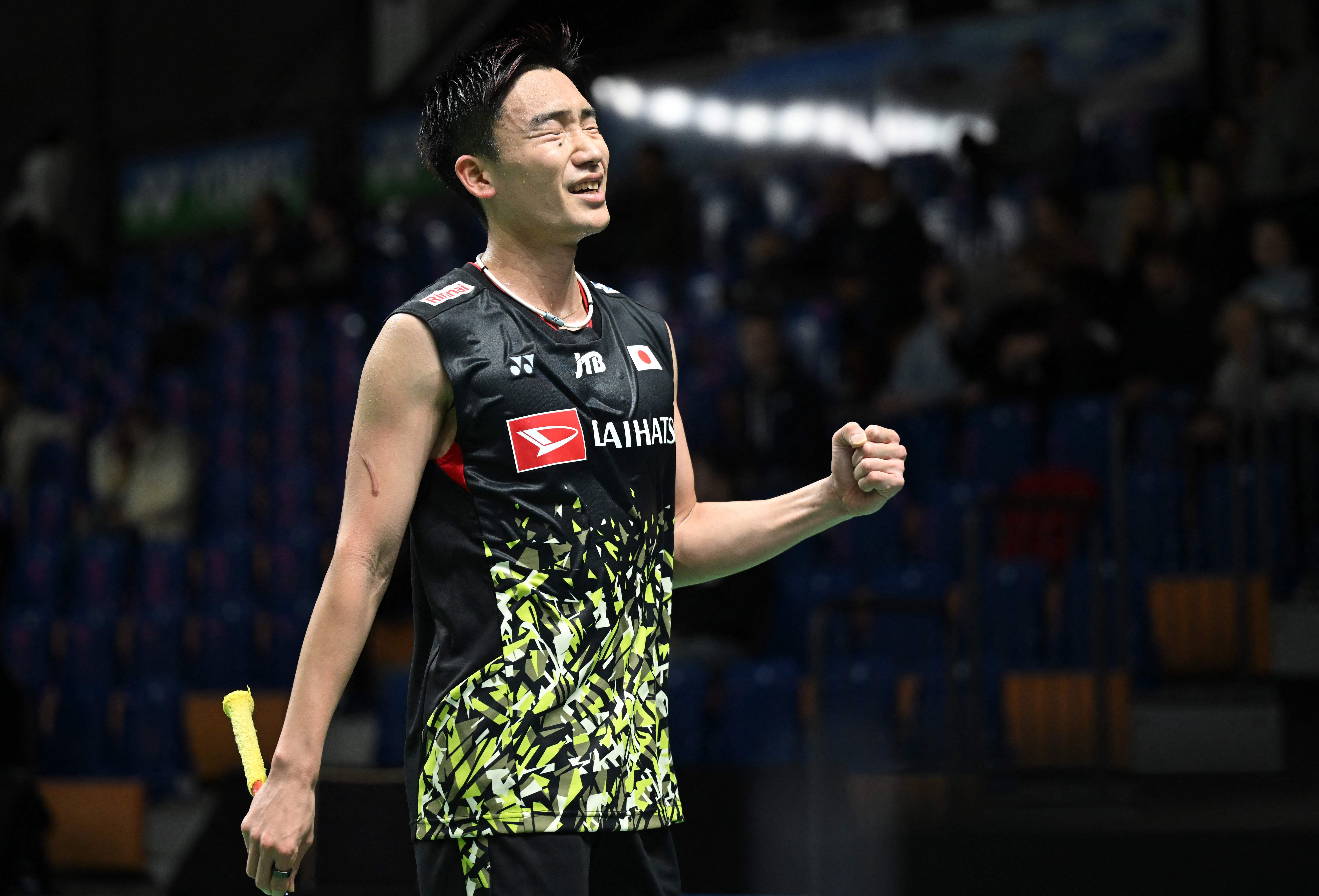 泰国队翻盘韩国队，桃田贤斗点燃赛场