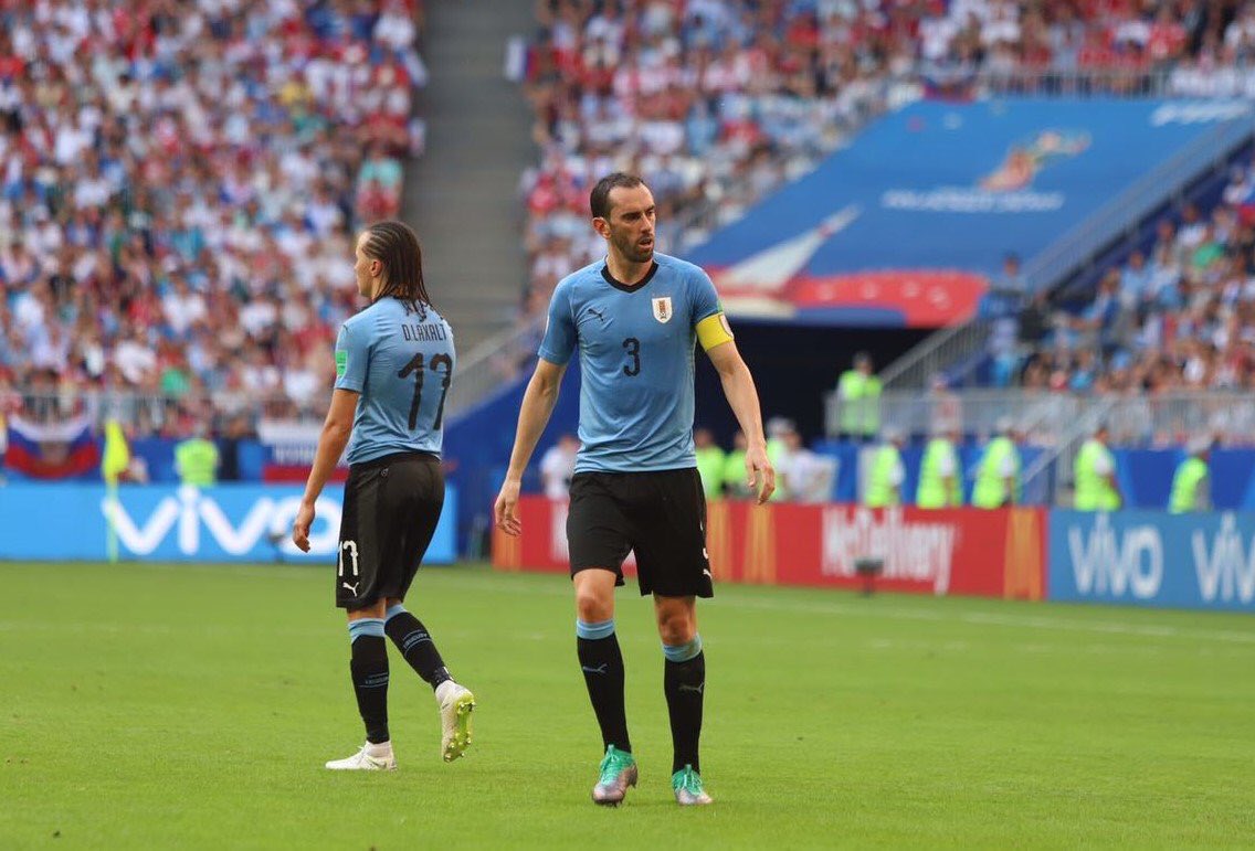 乌拉圭碾压里昂，卡瓦哈尔关键制胜