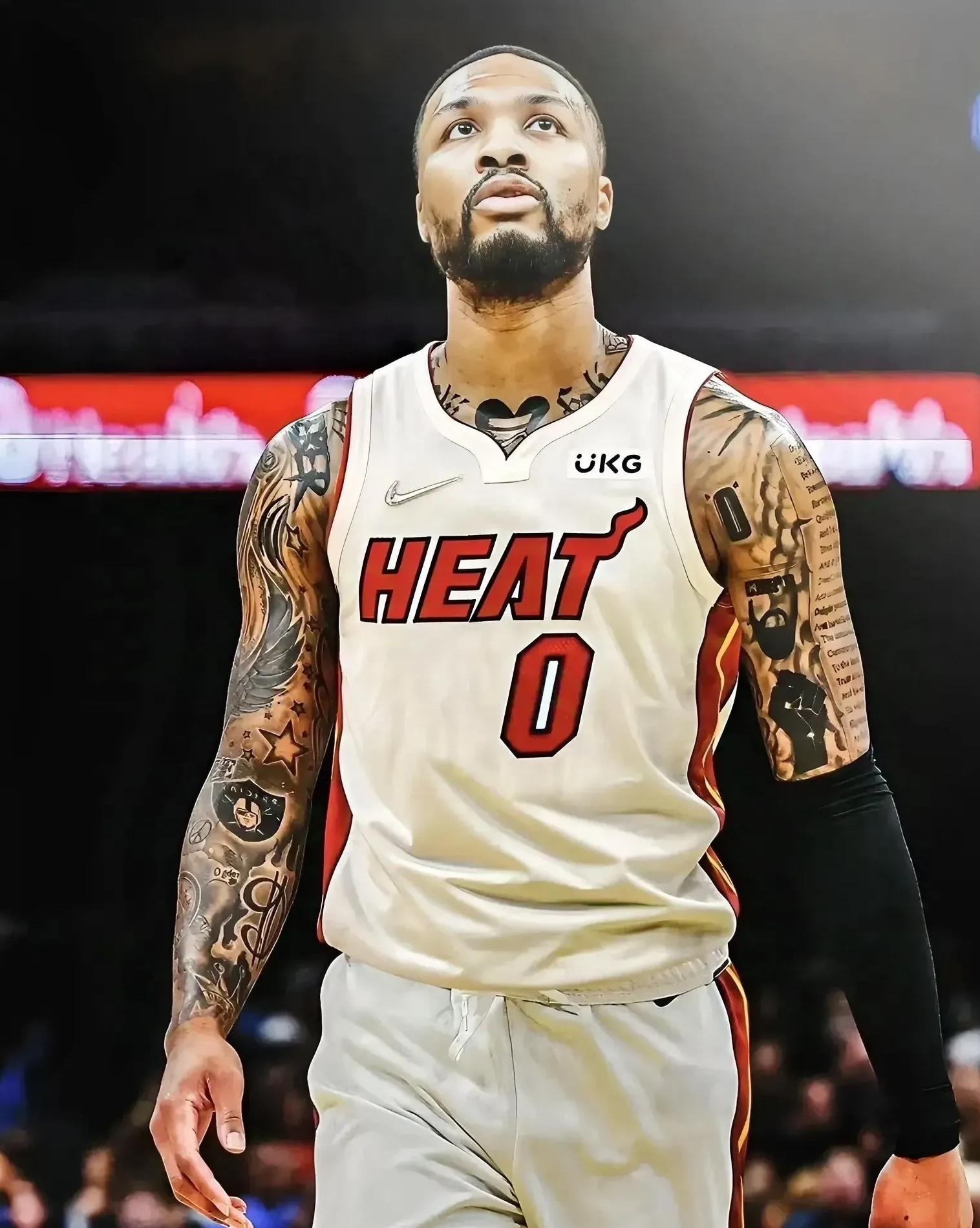 湖人逆转广东队，利拉德刷新纪录