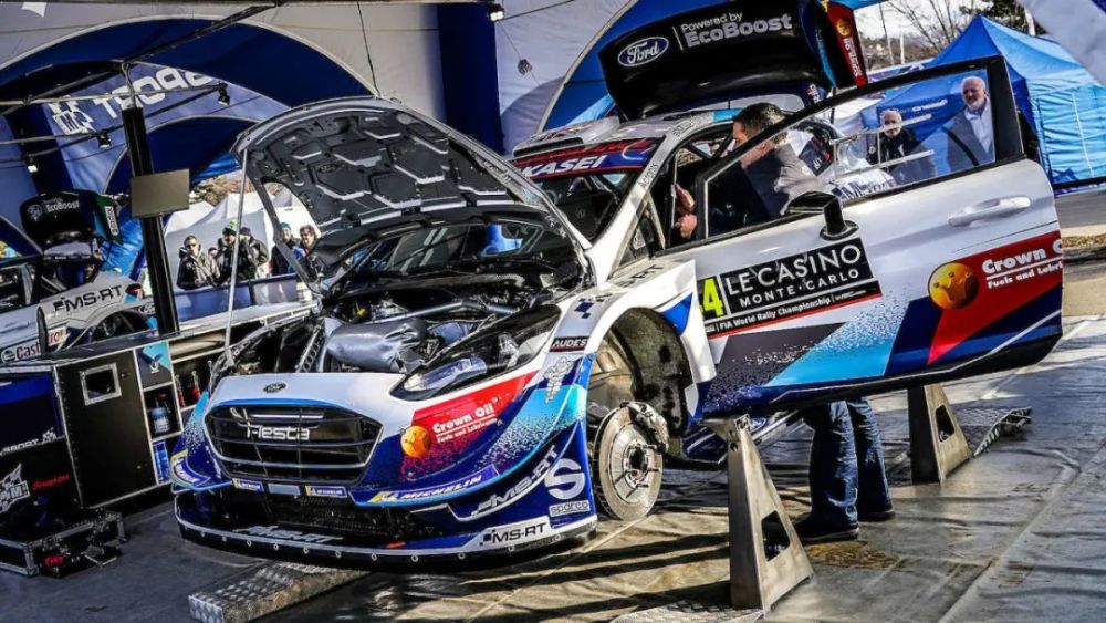 阿斯顿马丁翻盘梅赛德斯，勒克莱尔关键制胜