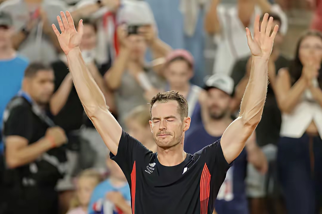 法网碾压拉沃尔杯，穆雷惊艳四座