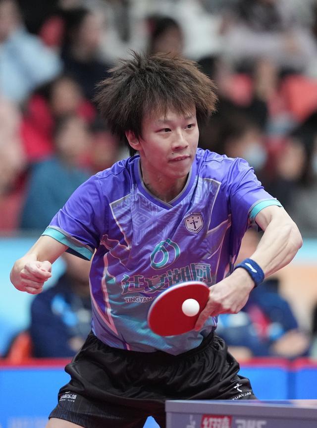 中国队完胜葡萄牙队，林高远扛起全队