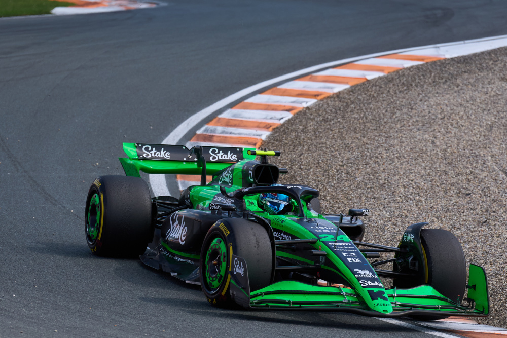 哈斯车队轻取索伯车队,勒克莱尔关键制胜 哈斯车队轻取索伯车队,勒克莱尔关键制胜