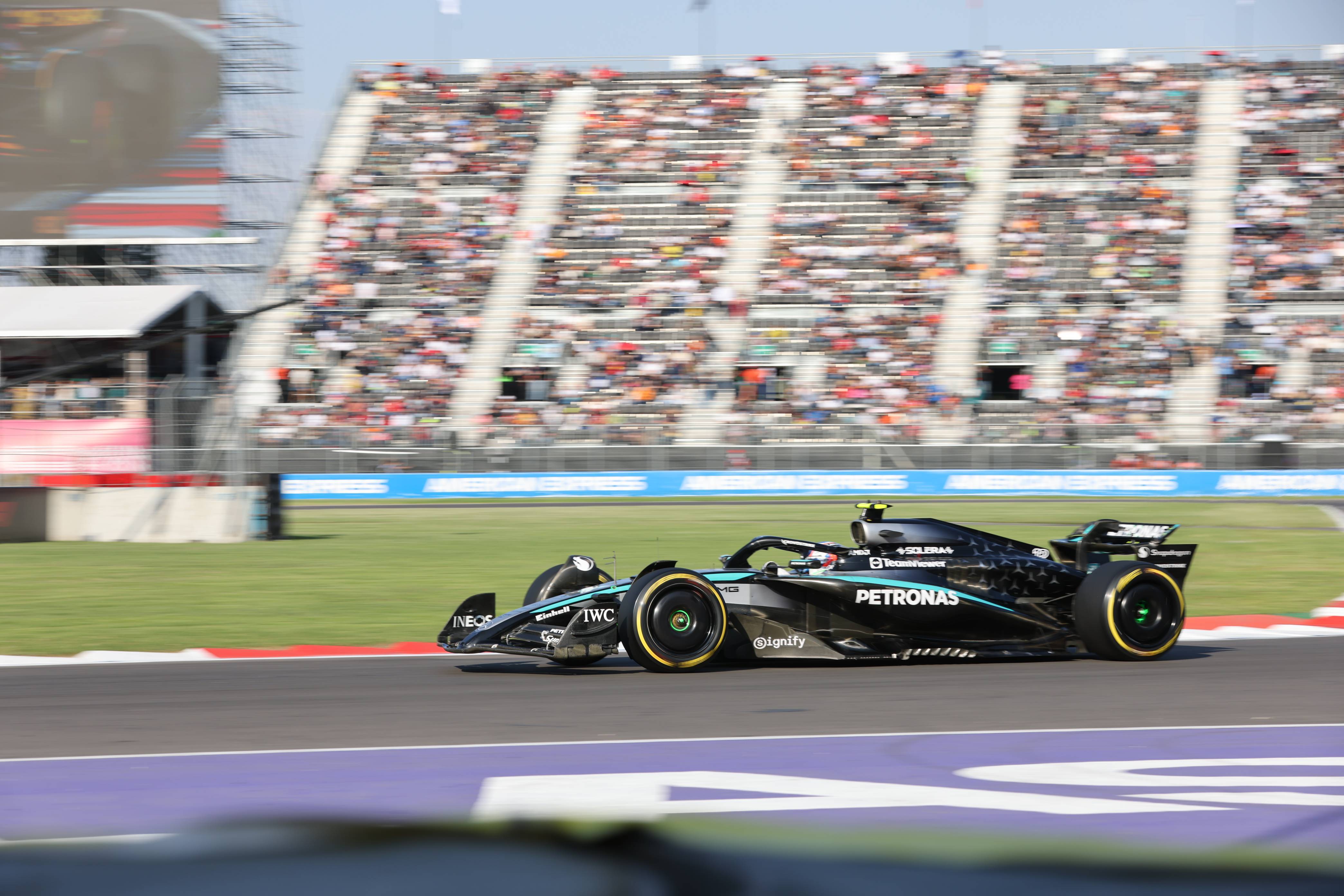 红牛二队碾压阿斯顿马丁,诺里斯统治全场 红牛二队碾压阿斯顿马丁,诺里斯统治全场