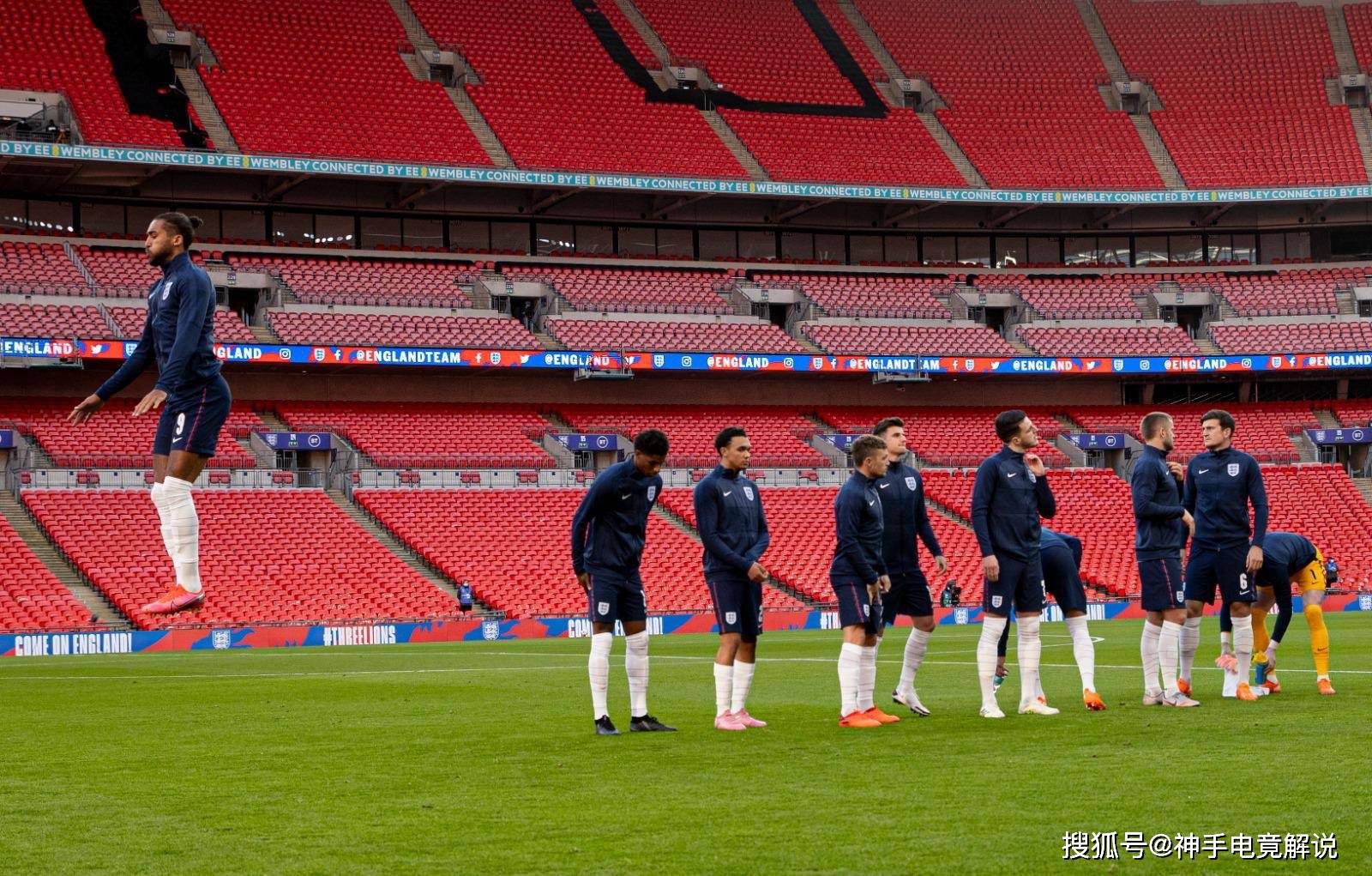 英格兰队完胜奥地利队,许昕惊艳四座 英格兰队完胜奥地利队,许昕惊艳四座