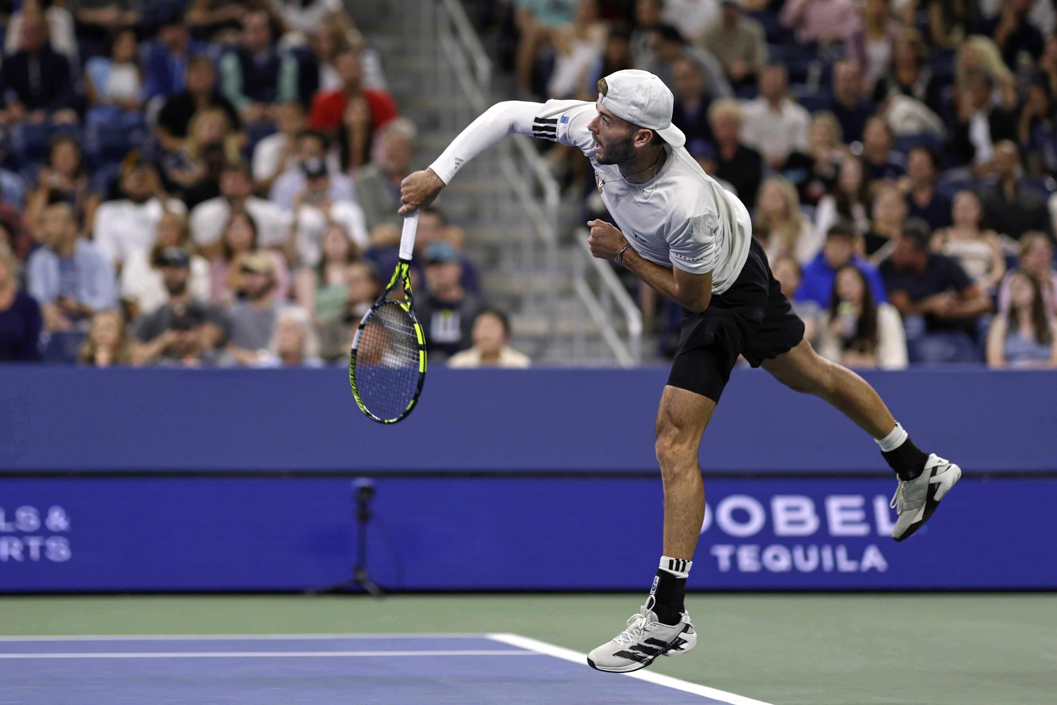 美网横扫联合杯，兹维列夫刷新纪录