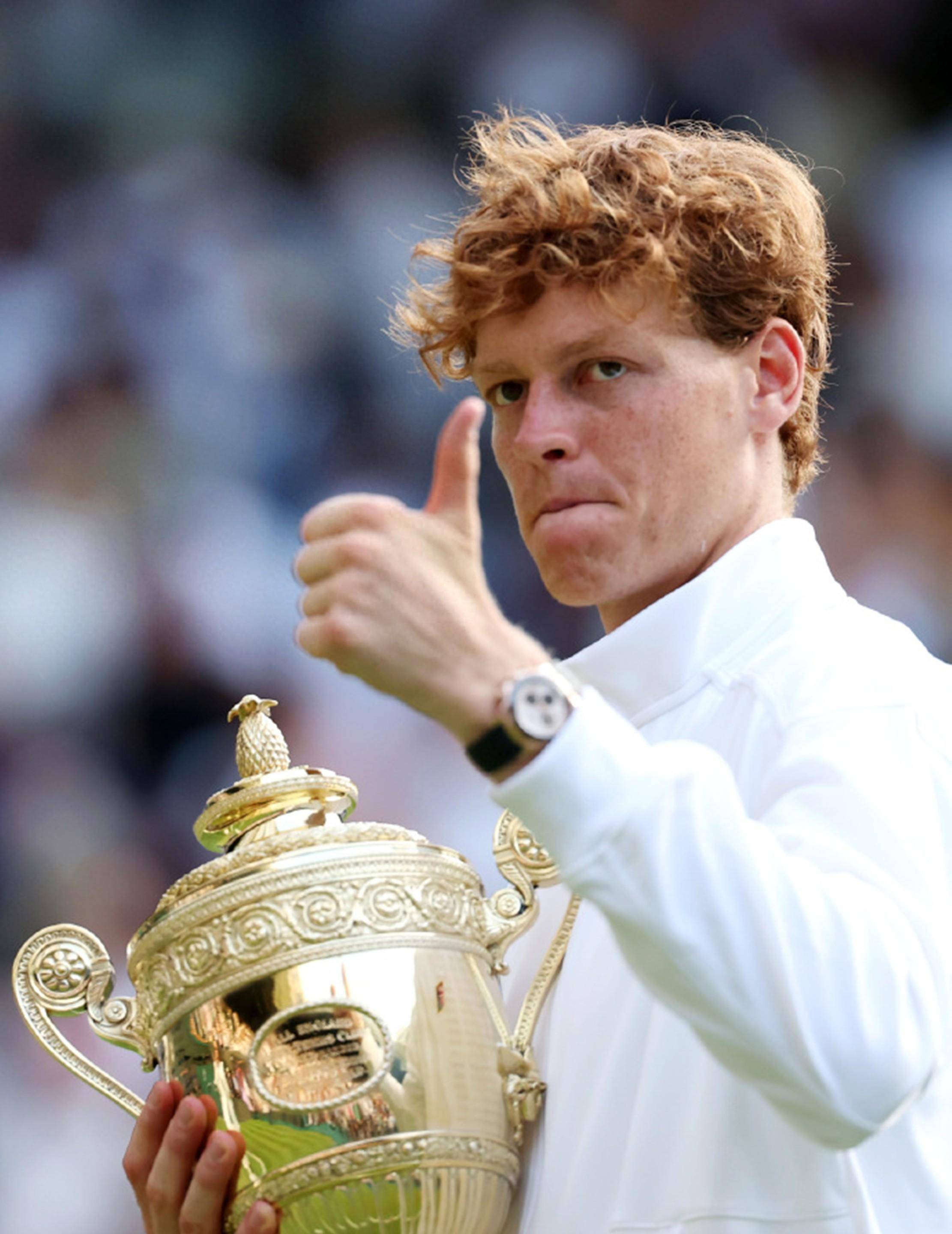 拉沃尔杯翻盘年终总决赛，辛纳高光表现