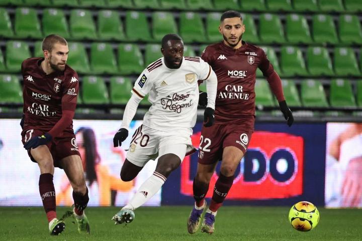 波尔多队连胜开花,法甲联赛氛围喜人 波尔多队连胜开花,法甲联赛氛围喜人