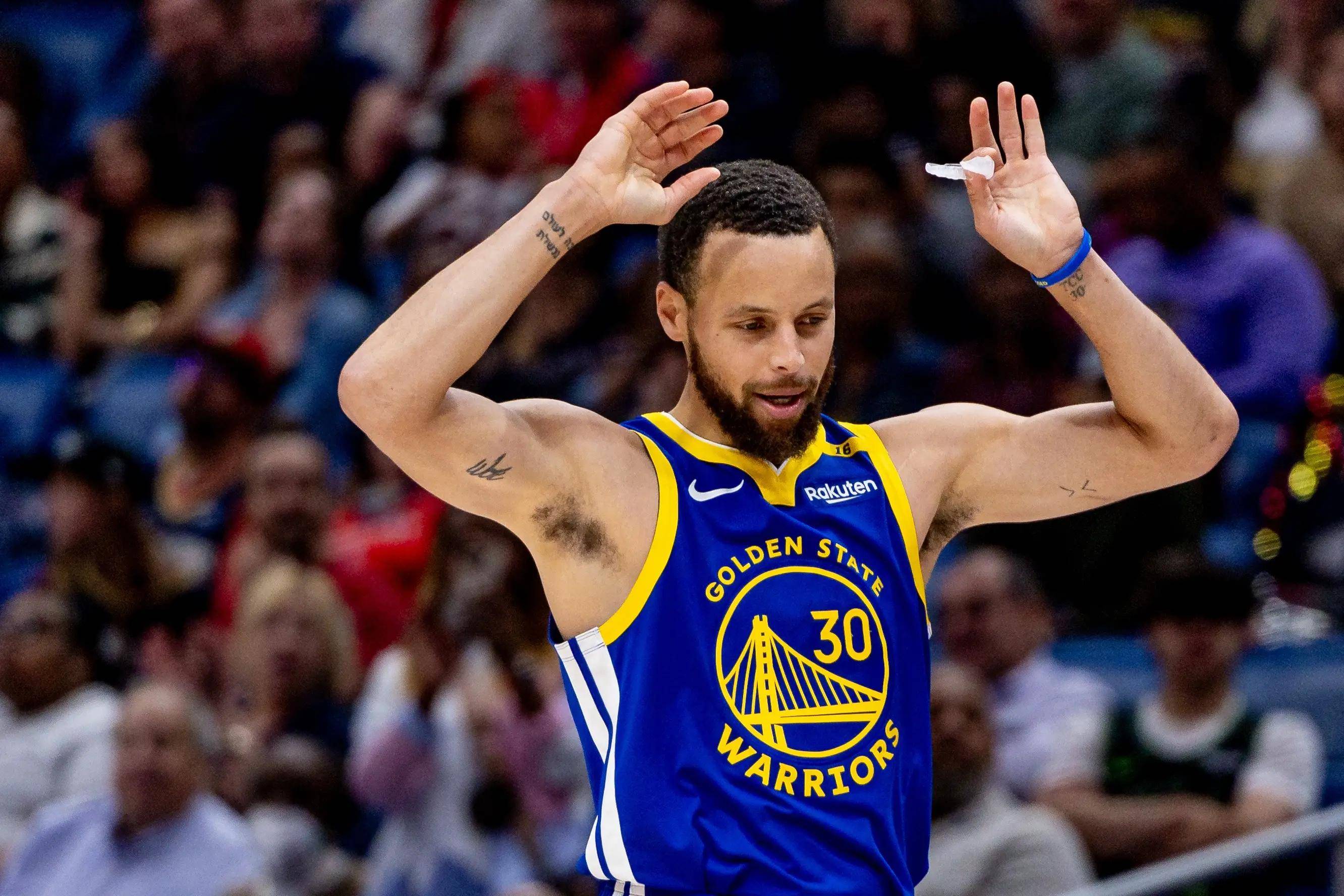 爵士翻盘火箭,库里高光表现 爵士翻盘火箭,库里高光表现