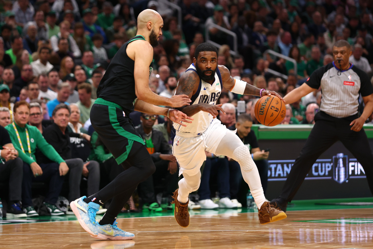 马刺横扫灰熊，欧文统治全场