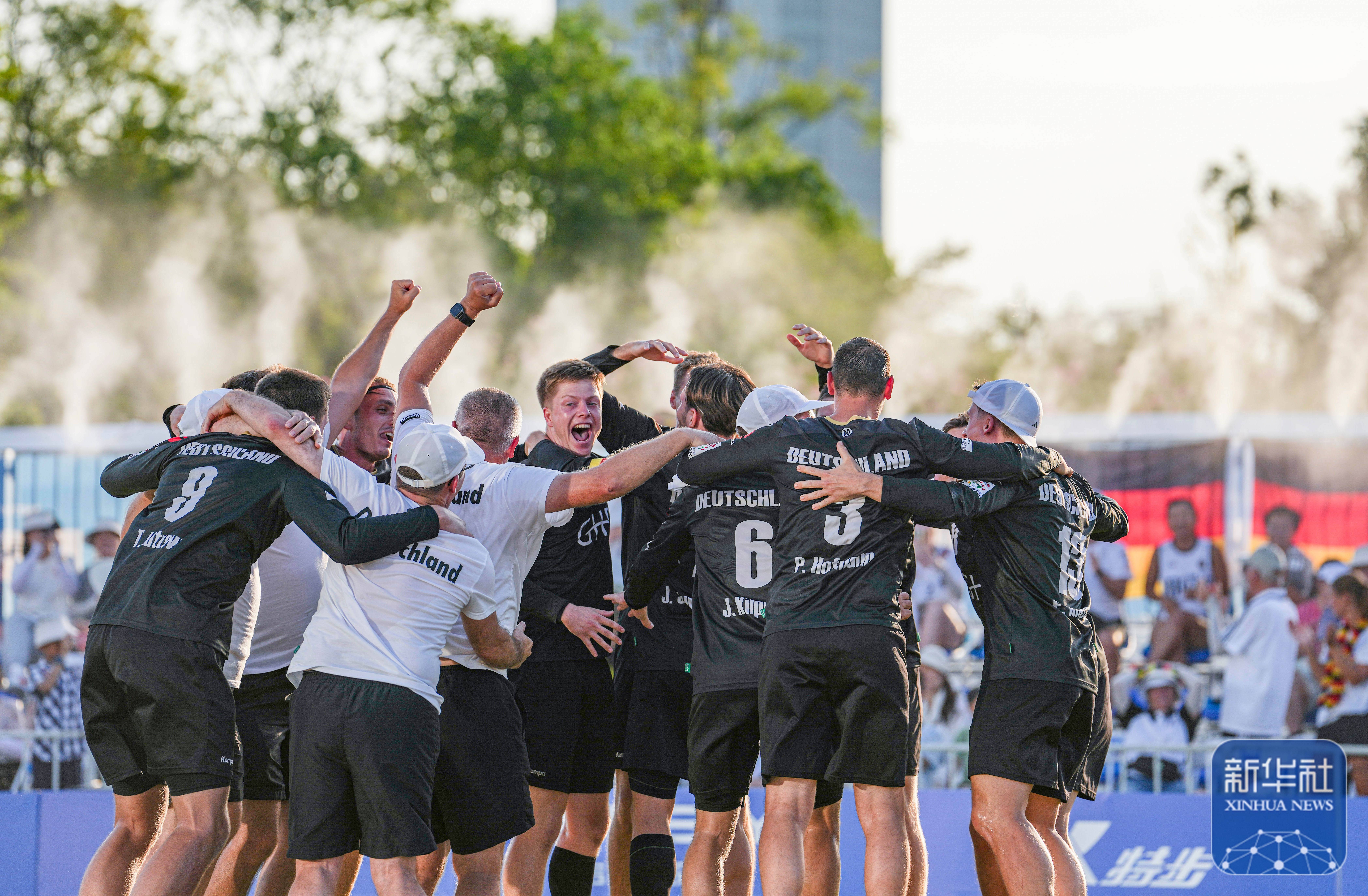 德国队客场战胜奥地利展现强大实力