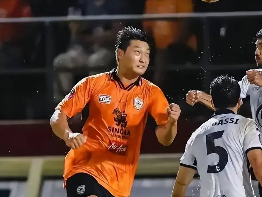 泰国篮球联赛现役球员技艺比拼精彩继续