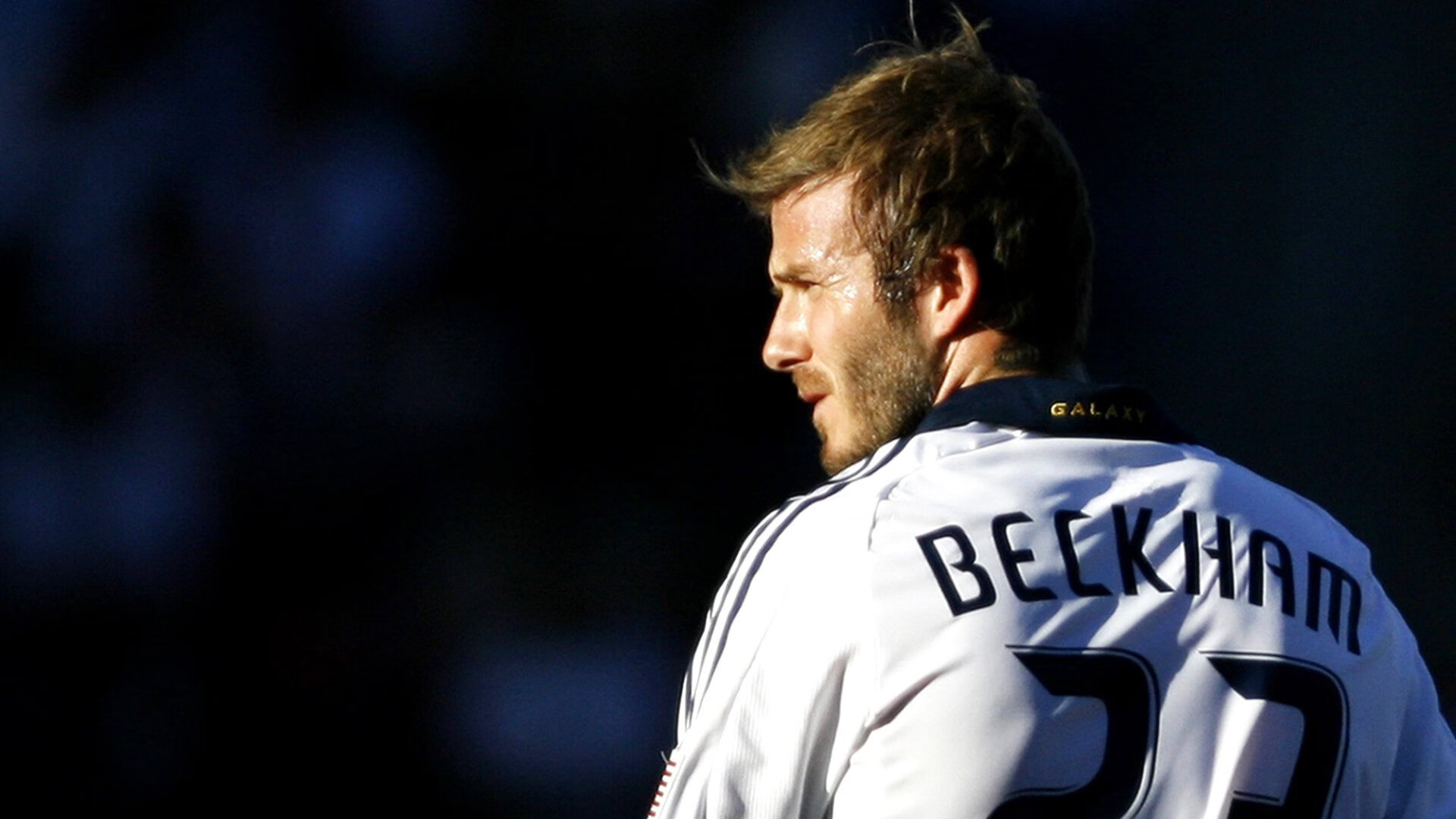 哈斯车队险胜阿斯顿马丁，皮亚斯特里关键制胜